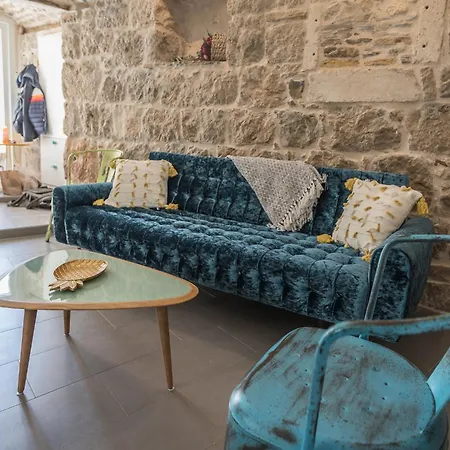 Old Stoney - Renovated Near Palace * Split