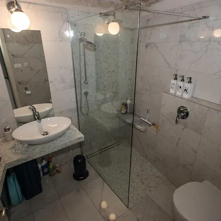 Апартаменты Old Stoney - Renovated Near Palace Сплит
